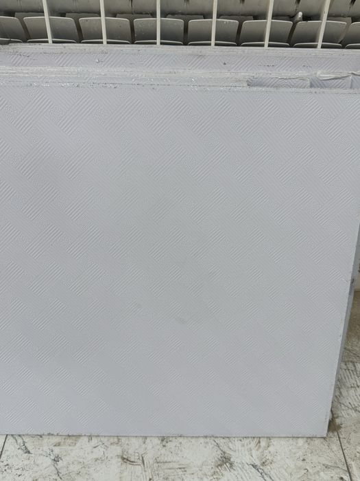 Плитка потолочная