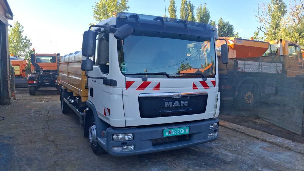 Autospeciala cisterna Man capacitate 17.500Litri