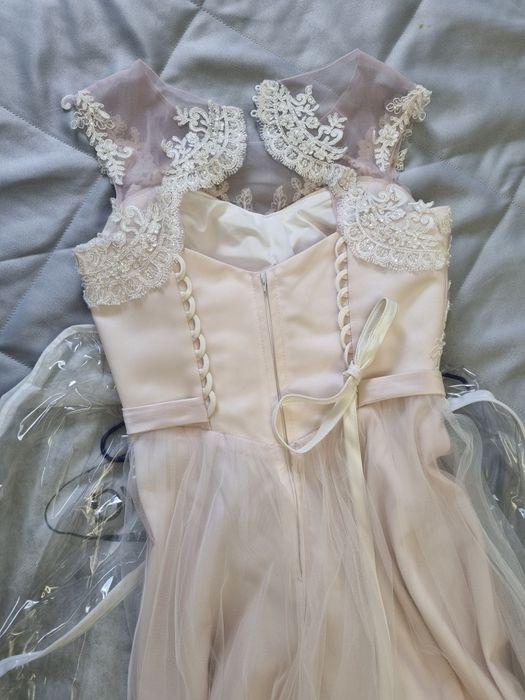 Продам вечерние платье