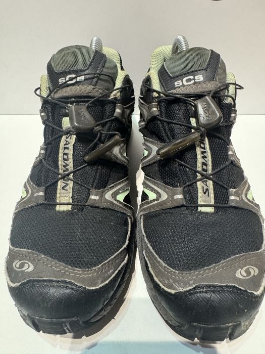 Туристически обувки SALOMON GORE-TEX .Номер 37.5