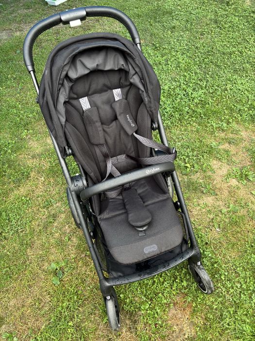 Vând cărucior Cybex Balios S lux Moon black