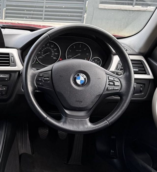 Volan + airbag + comenzi volan BMW f30 f31 f34 seria 1 3 4 in stare perfecta
