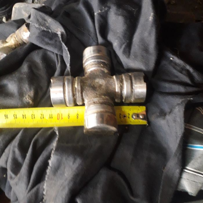 Крестовины газ ЗИЛ ещё советского производства