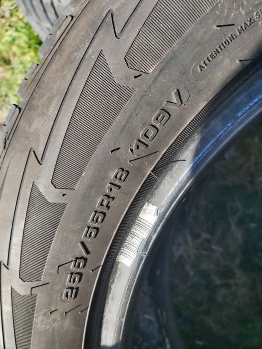 Гуми за бус втора употреба
