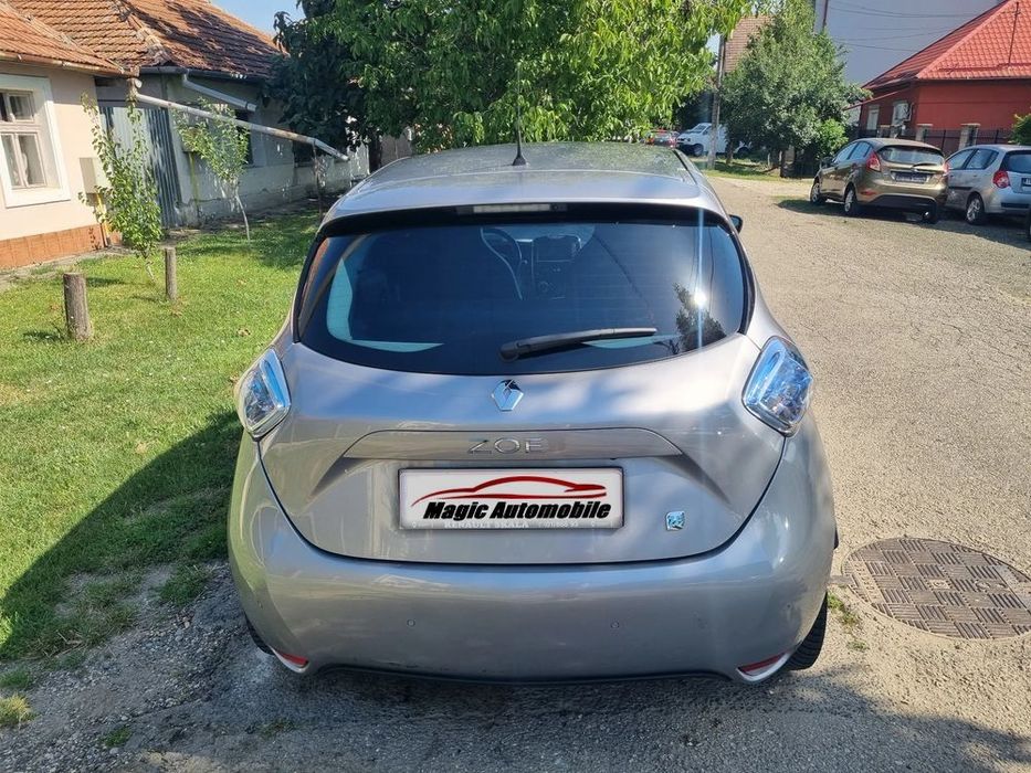 Renault ZOE Renault Zoe electric 43 kw an 2016 cu bateria 42 kw inclusa