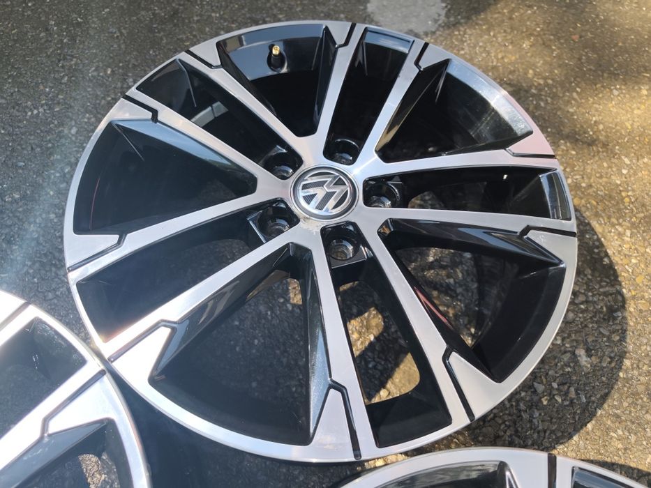 17" оригинални алуминиеви джанти за Vw Golf, Passat, T-roc..