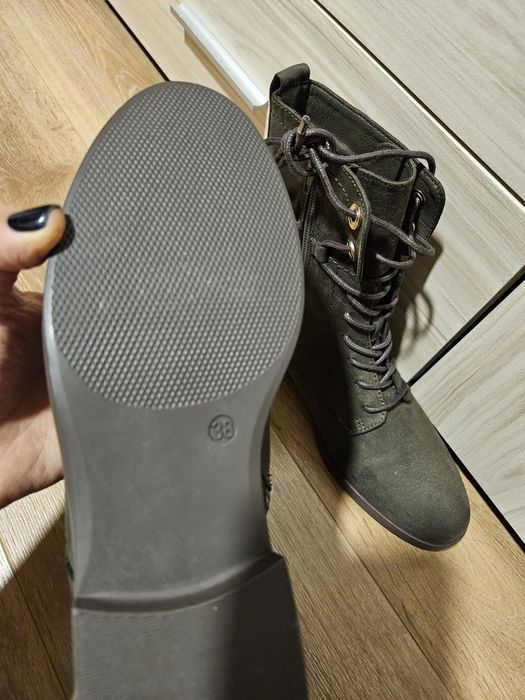 Велурени Боти/Високи