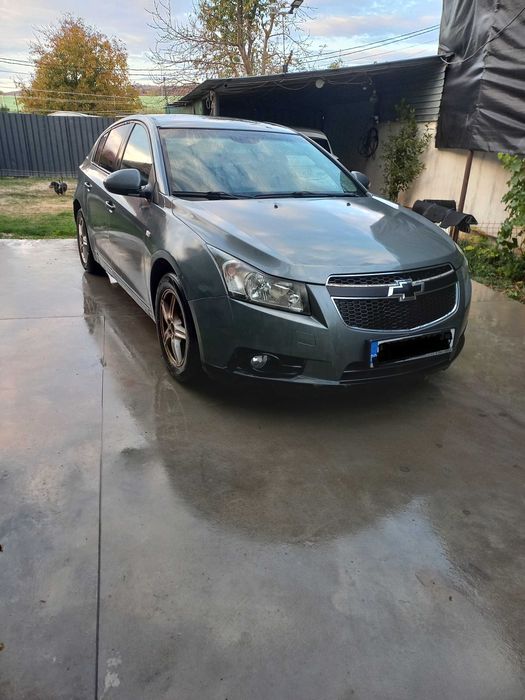CHEVROLET Cruze