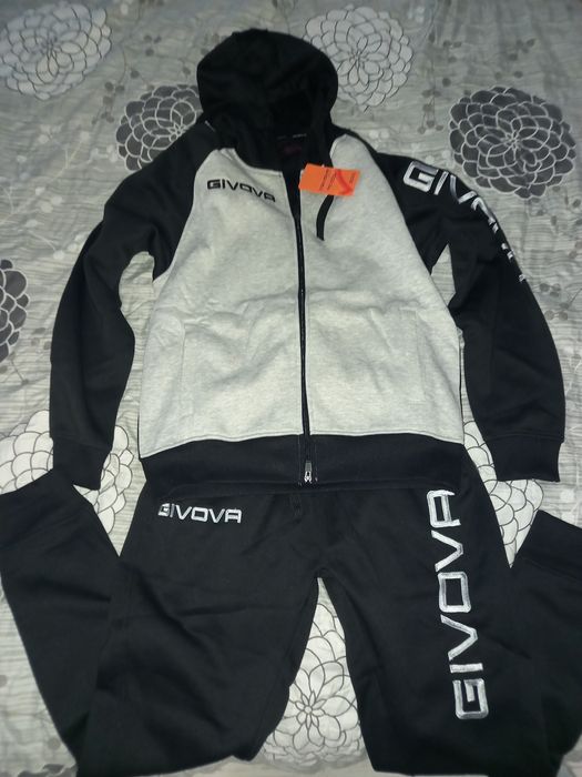 Нов екип на Givova