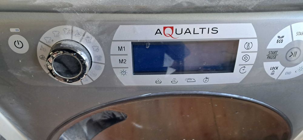 Подарявам пералня със сушилня ARISTON HOTPOINT 10KG за лагери