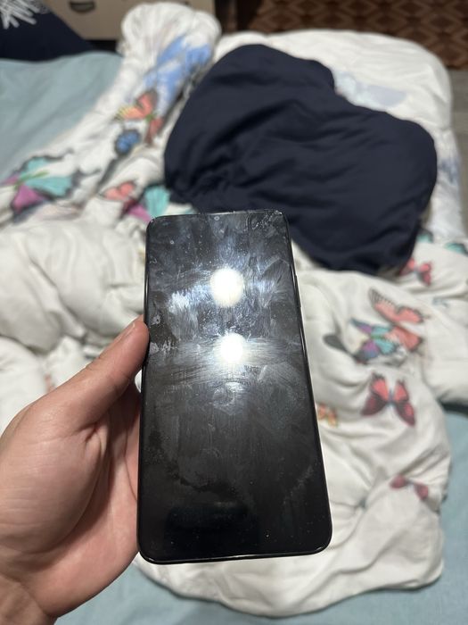 Продам телефон Honor x7