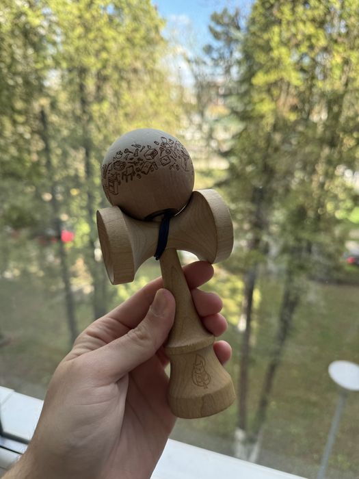 Kendama Miguel ErraticSquirrel