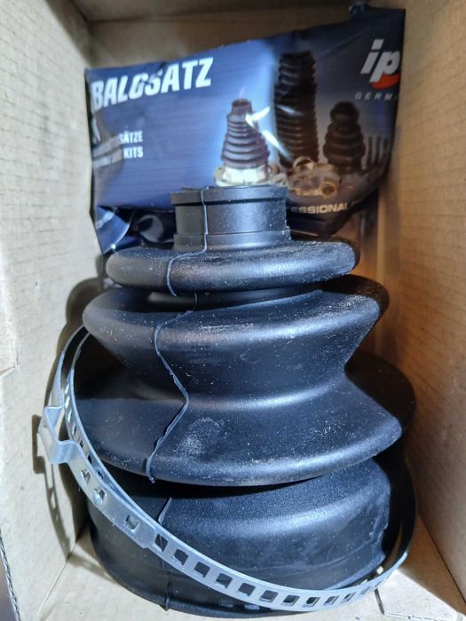 ОПЕЛ Зафира-калник, кормилна кутия,вакум помпа,дебитомер,носачи,други