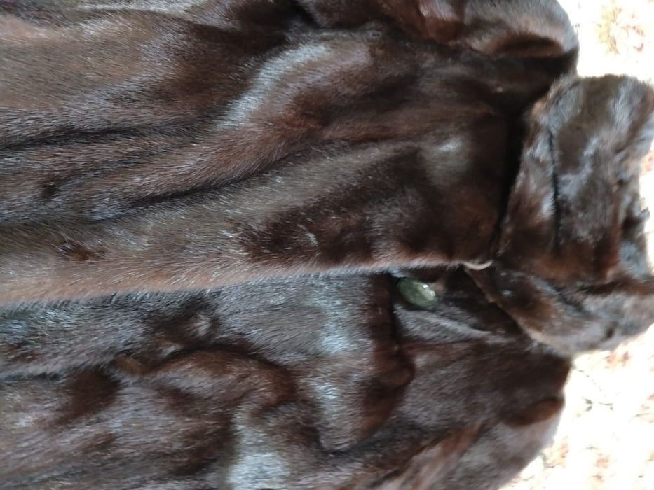 Женская норковая шуба