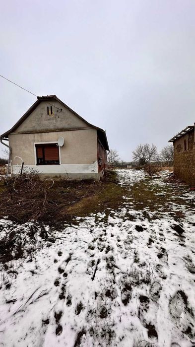 DE VÂNZARE 4 Case În Ungaria