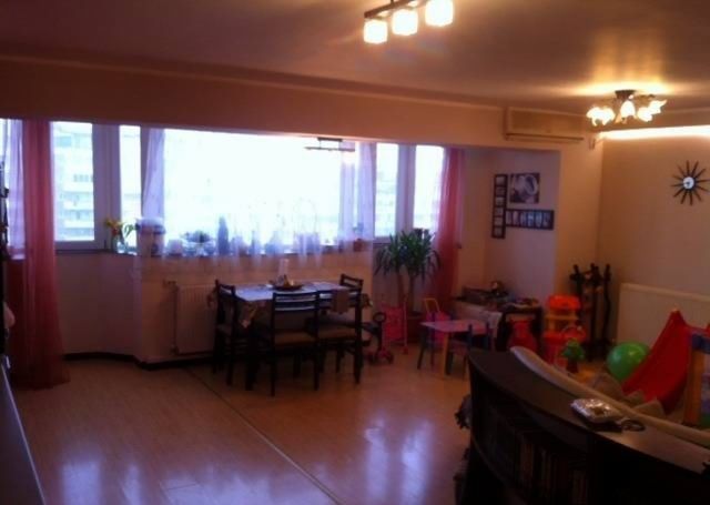 83 m² Mazepa 2 - 3 camere