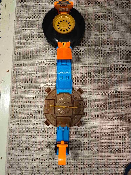 Hot Wheels Monster Trucks Stunt Tire Playset.