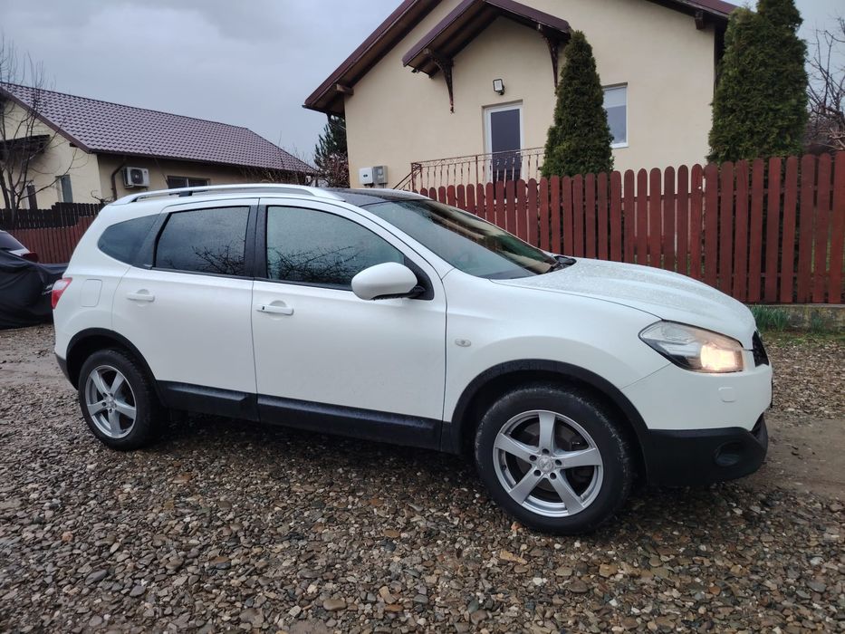 ** Nissan Qashqai +2 Tekna +,  RAR efectuat **