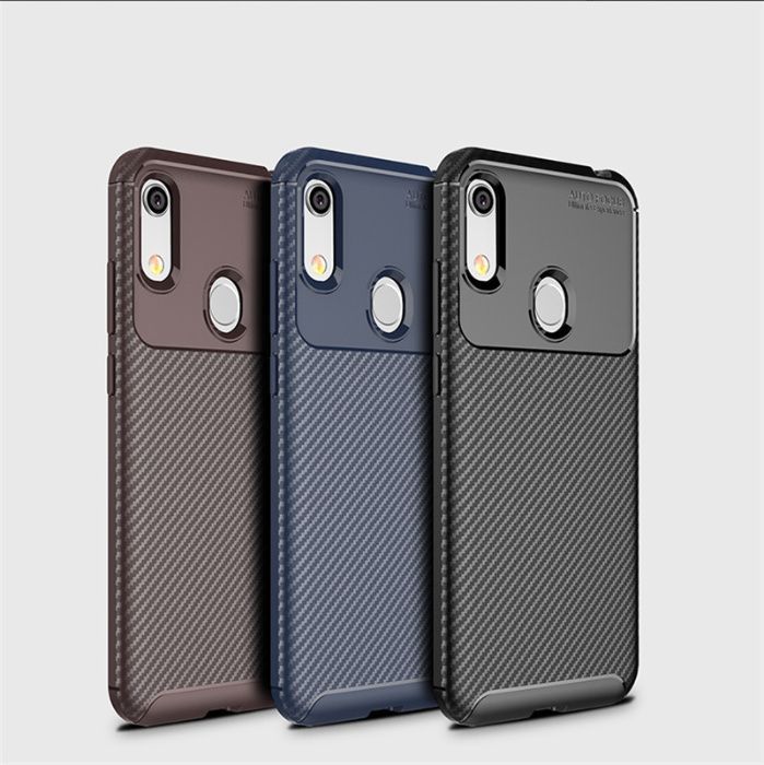 Husa / Bumper Antisoc model CARBON pt. Huawei Y6s (2019)