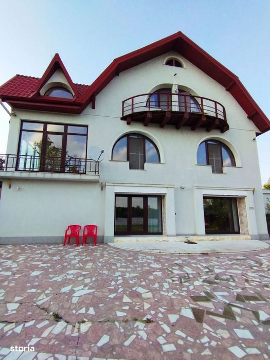 Super Ocazie Se Vinde Vila De Lux Si Casa De Oaspesti In Balotesti La