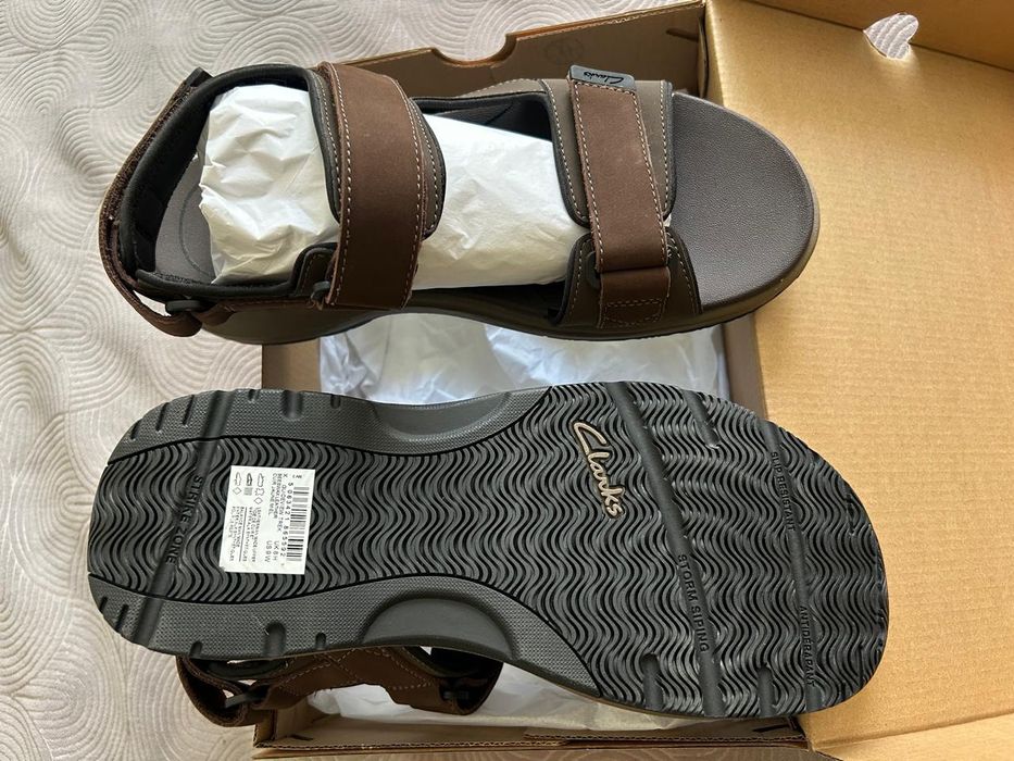 Слипоны, мокасины от Ecco и сандалии Clarks