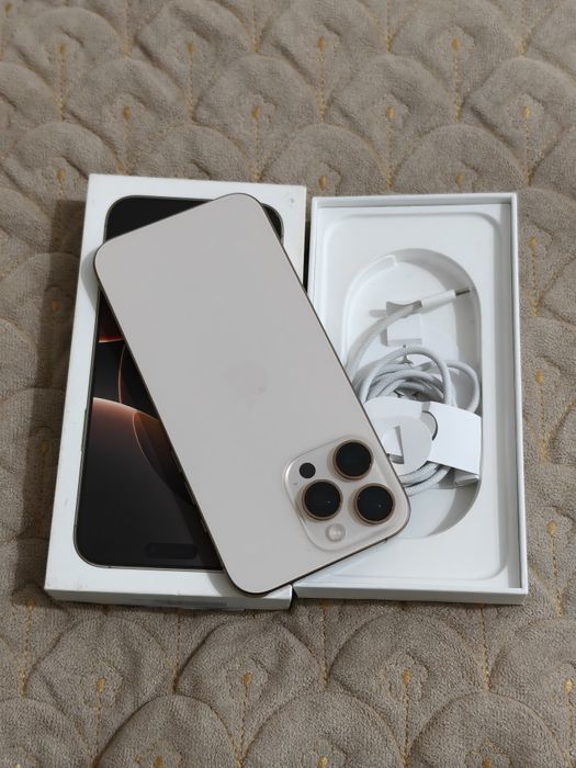 Iphone 16 Pro Max 256 gb ёмкость 100 EAC