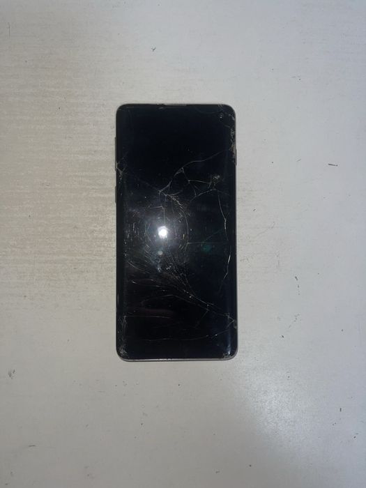 Продам Samsung S10 128gb