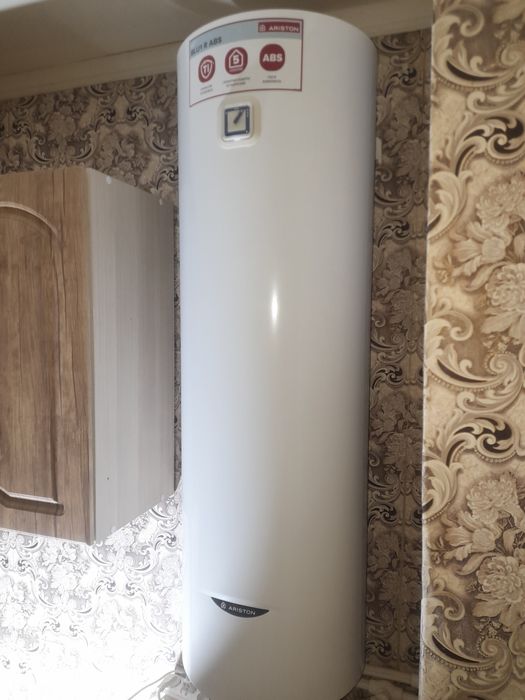 Продам водонагреватель
