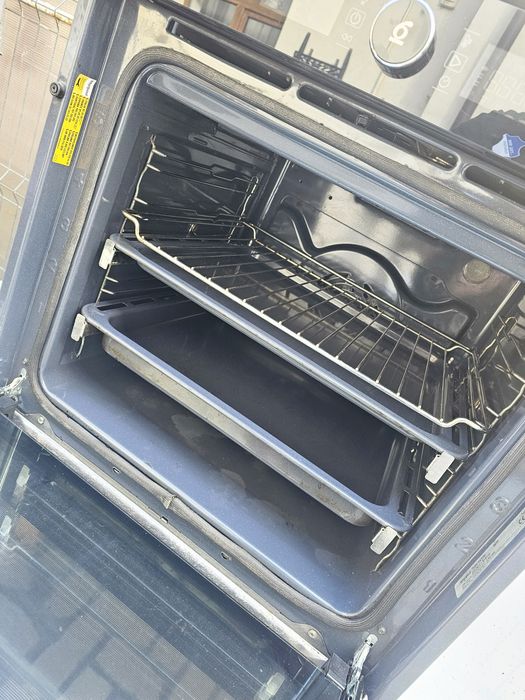 Cuptor incorporat Whirlpool AKZ9 6230 NB