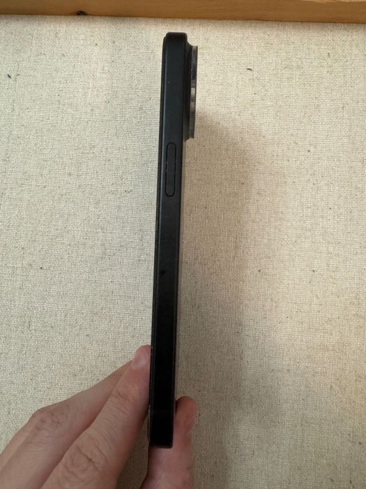 IPHONE 15 black 128GB