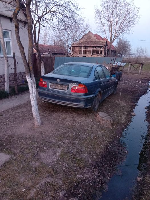Vând BMW seria 3