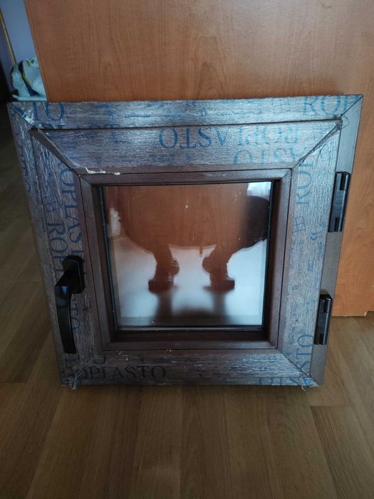 Прозорче за баня 51/51 ПВЦ