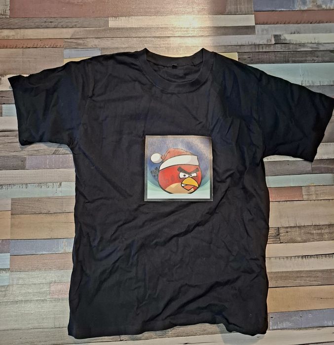 Tricou cu joc de lumini