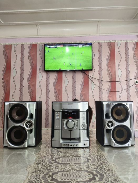 2 ta kalonka sotiladi. Sony va samsungniki