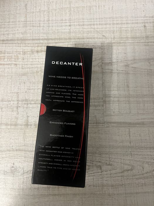 Компактен Аератор за вино