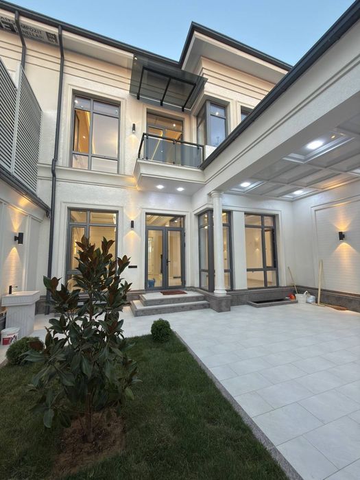 Продается дом 5 комнат, ориентир: Мевазор махалля, 300м²