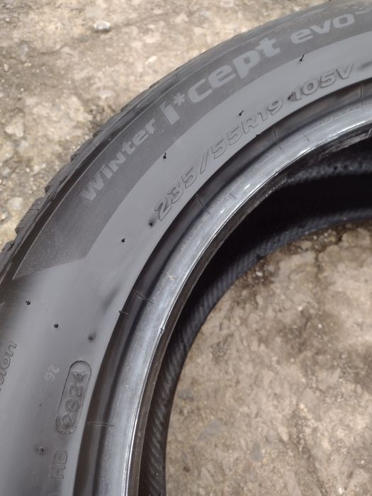Перфектни 4бр.,235/55/19 Hankook evo3 X. дот2824