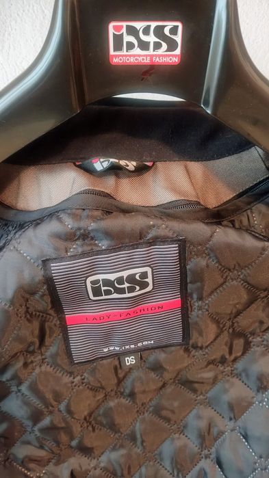 Дамско Мото яке .