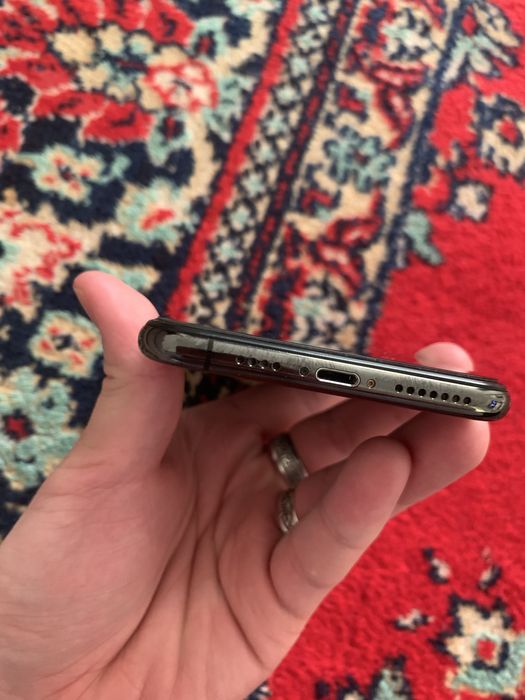 Срочно Iphone XS Max 256gb