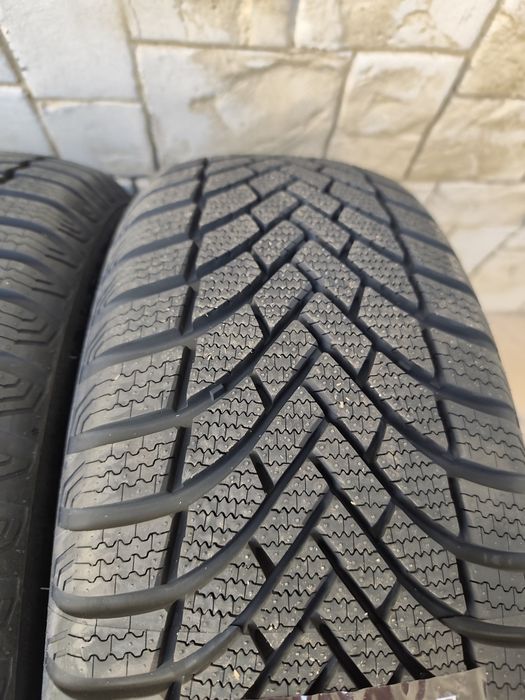 Нови зимни гуми Austone 195/65R15 dot 26  195/65/15