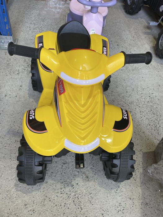 Atv electric pentru copii Nichiduta X Power Yellow 35W cu muzica, lumini, sunete si pornire la buton