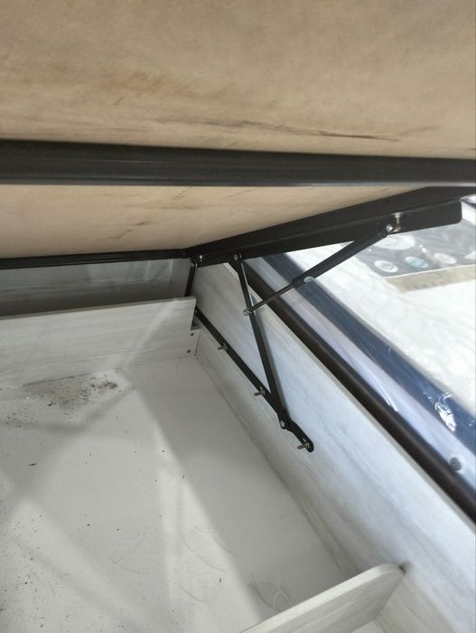 Кровать каркас с падёмний механизмом