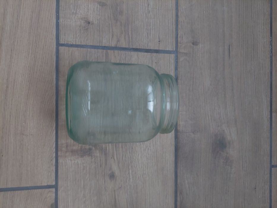 Стъклени Буркани 20 цента бр