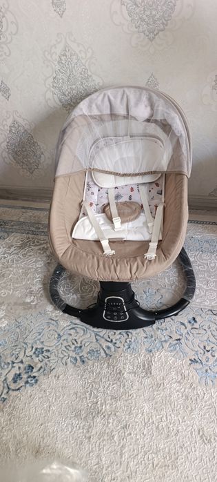 Yengi bolani uhlatadigan tebratgich