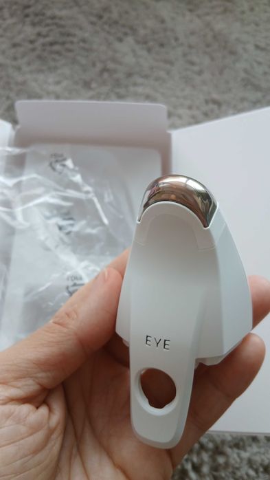 Amway Dermasonic / Амуей Дермасоник Уред за домашна грижа за лице