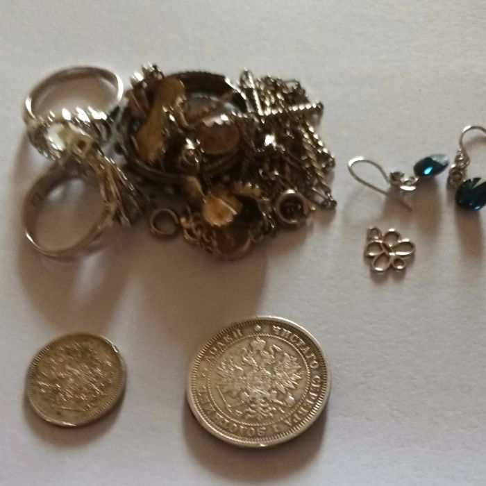 Monede și resturi de argint