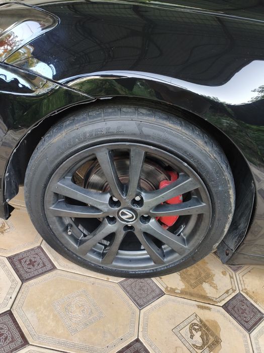 Шины Bridgestone 225/45/18