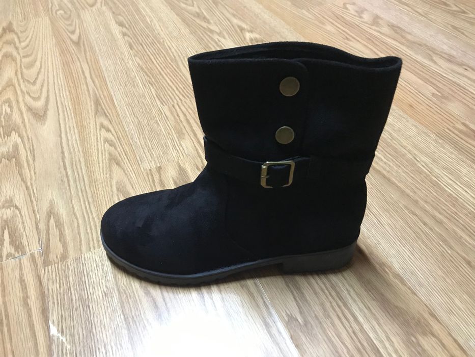 Платнени черни боти