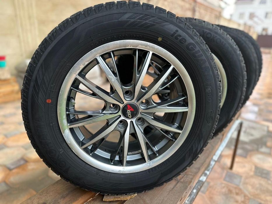 Продается шины с дисками 215/60/R16