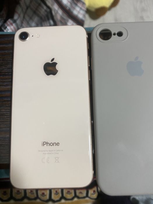 Iphone 8 , gold, 64gb